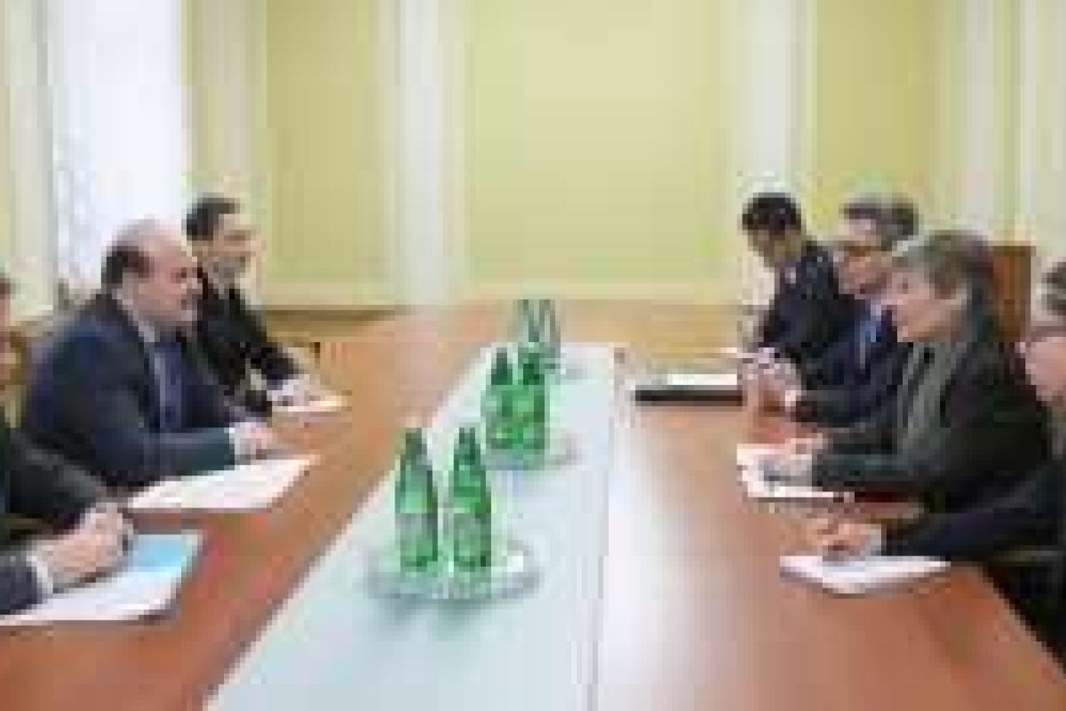 Валерий Чалый провел встречу с Заместителем Госсекретаря США Роуз Геттемюллер Валерий Чалый провел встречу с Заместителем Госсекретаря США Роуз Геттемюллер