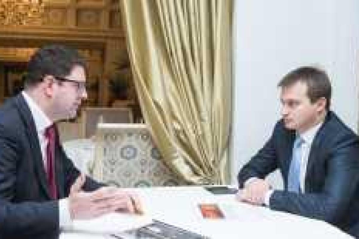 Эксперты гостиничного бизнеса проведут оценку состояния дел в гостиницах "Украина" и "Днепр"