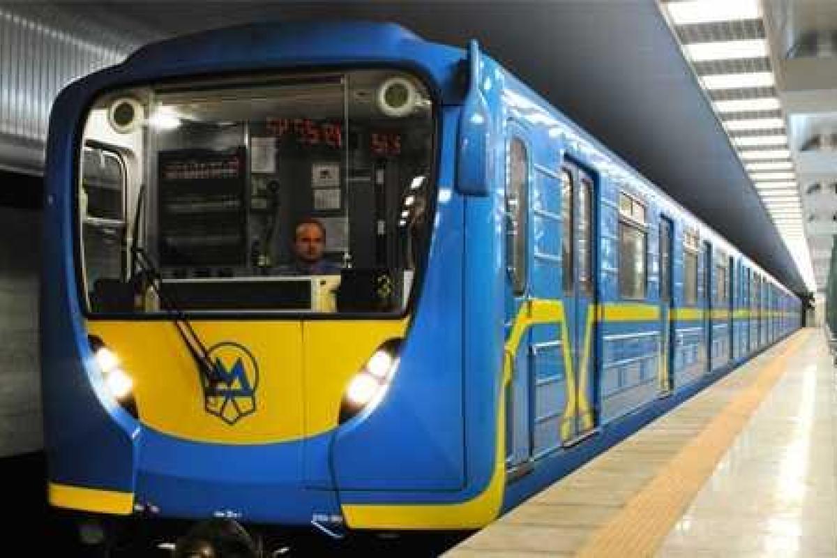Единый электронный билет позволит увеличить прибыль Киевского метрополитена на 20-30% Единый электронный билет позволит увеличить прибыль Киевского метрополитена на 20-30%