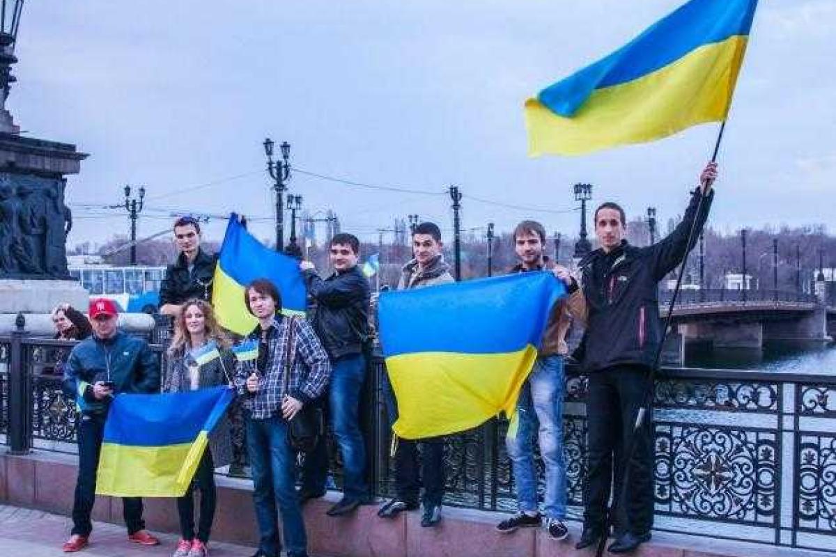 В Луганске 84,9% респондентов не согласны "отправить Донбасс в свободное плавание"