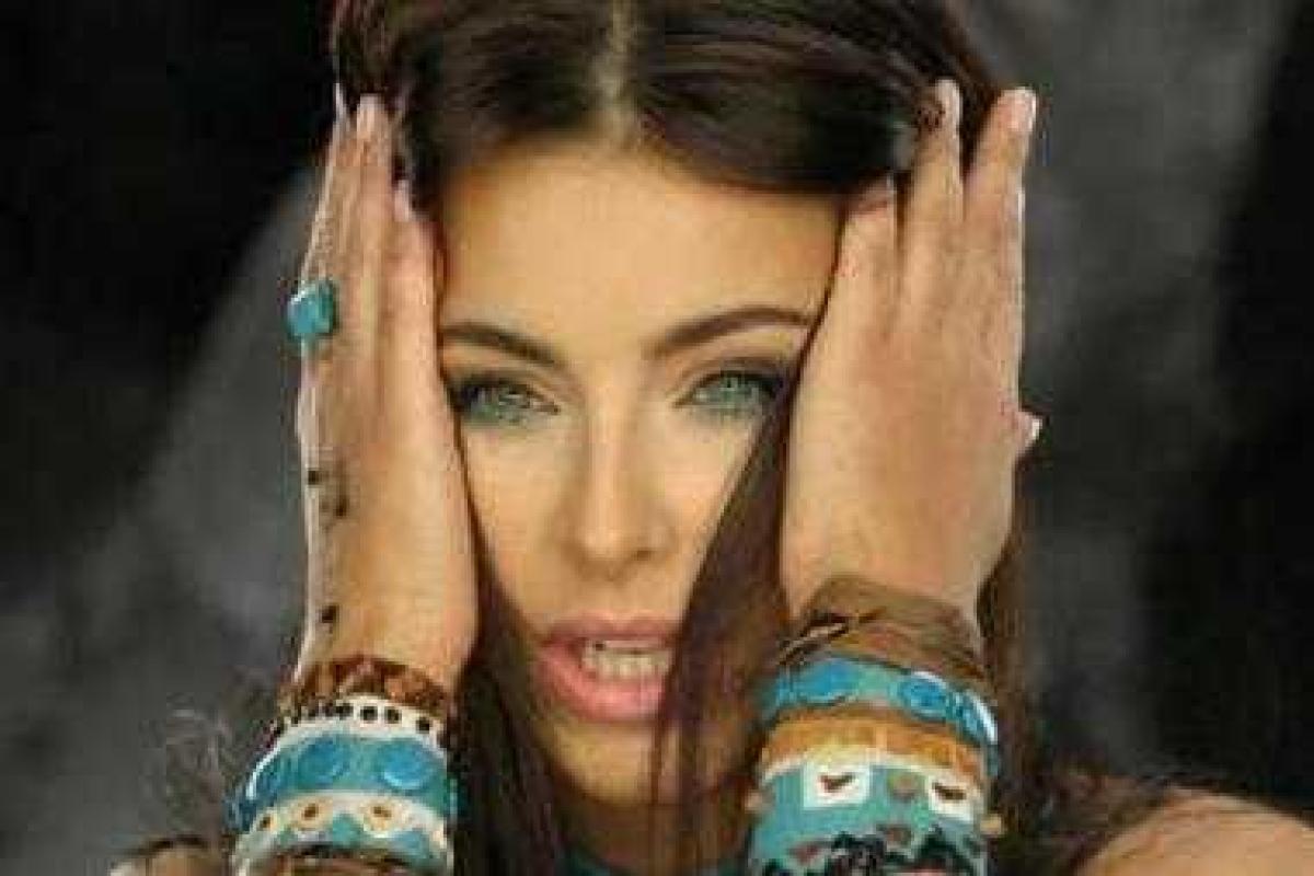 Ани Лорак расплакалась на съемках новой передачи Ани Лорак расплакалась на съемках новой передачи