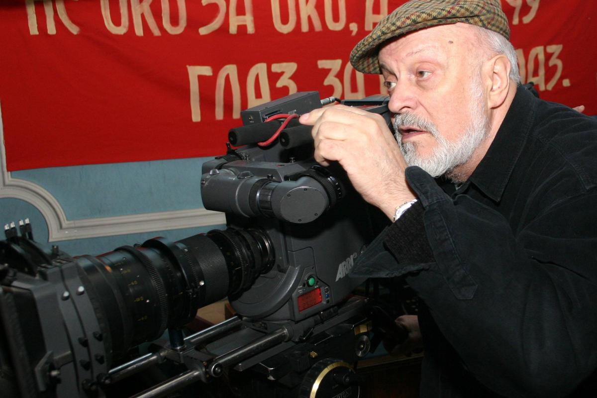 Ушел из жизни режиссер фильмов "Республика ШКИД" и "Око за око" Ушел из жизни режиссер фильмов "Республика ШКИД" и "Око за око"