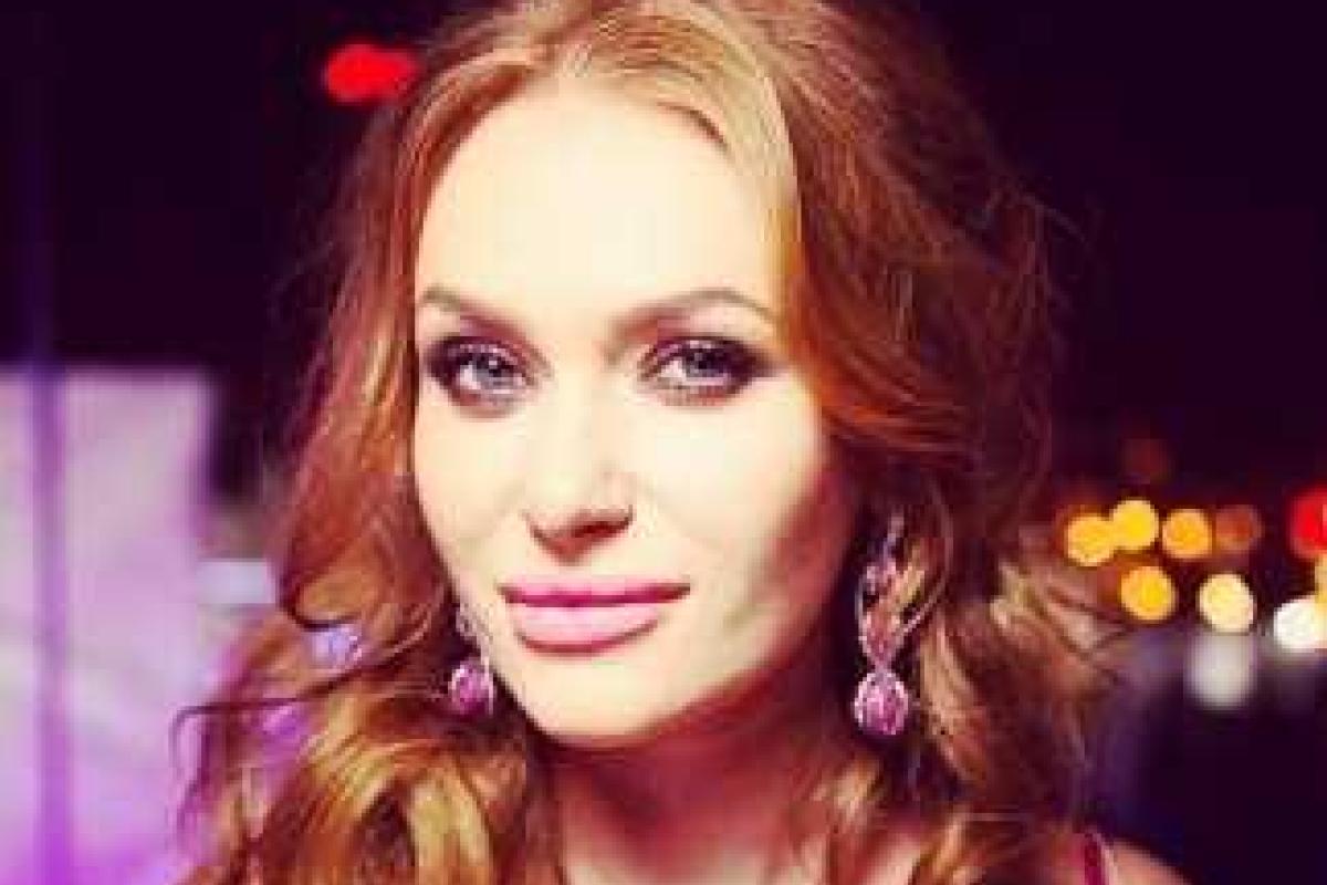 Слава из "НеАнгелов" родила первенца Слава из "НеАнгелов" родила первенца