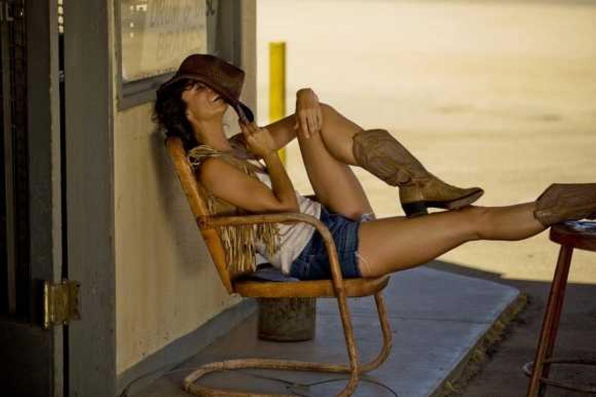 Жена Виталия Кличко перевоплотилась в фотомодель Жена Виталия Кличко перевоплотилась в фотомодель