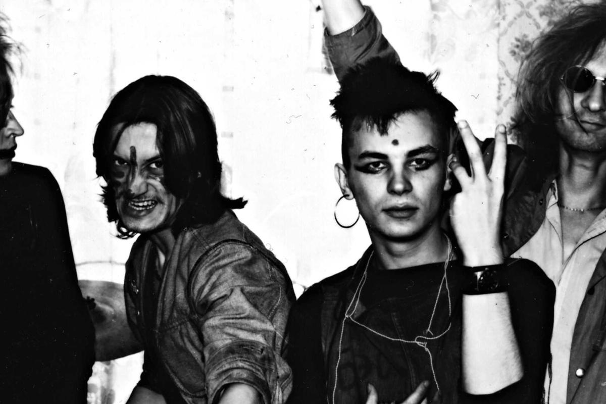 Прокат фильма о российской рок-группе под угрозой срыва из-за "свинства" зрителей Прокат фильма о российской рок-группе под угрозой срыва из-за "свинства" зрителей