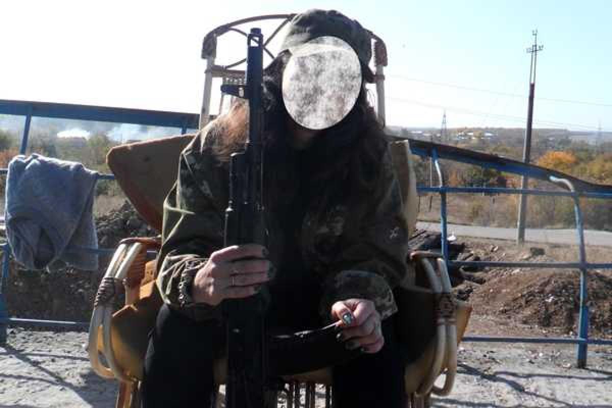 Жительница Донецкой области задержана за сотрудничество с боевиками "ДНР" Жительница Донецкой области задержана за сотрудничество с боевиками "ДНР"