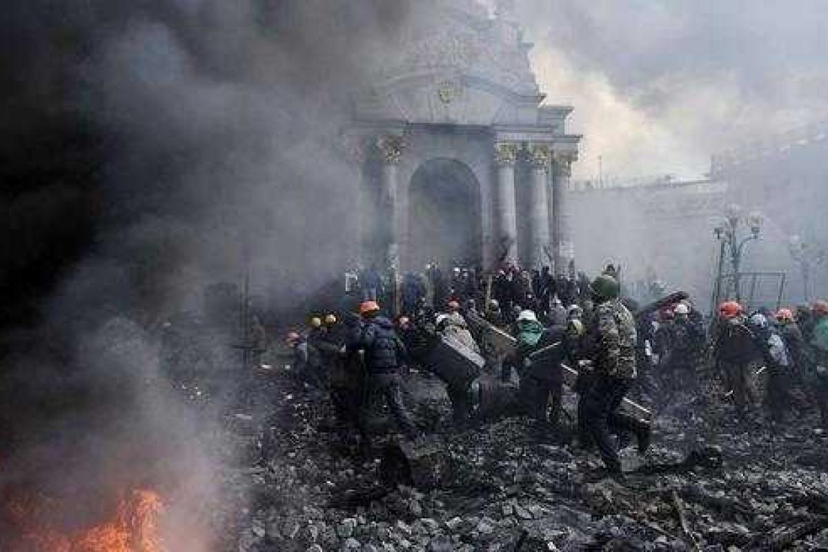 В Германии фото с Майдана признано лучшим в 2014 году В Германии фото с Майдана признано лучшим в 2014 году