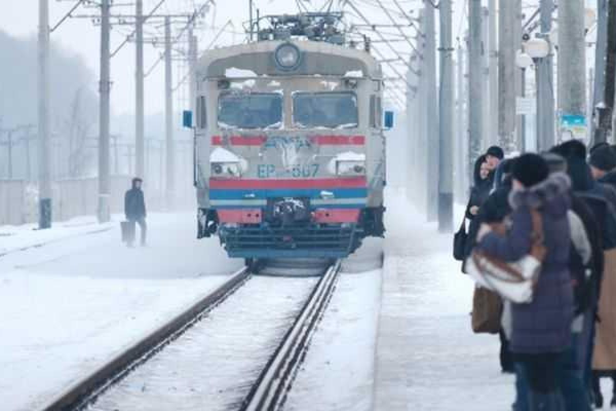 Укрзализниця отменяет курсирование поезда сообщением "Мариуполь-Севастополь" 