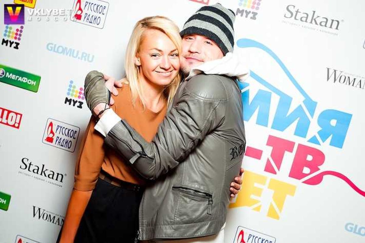 Рудковская поздравила крестного своего сына с днем рождения Рудковская поздравила крестного своего сына с днем рождения