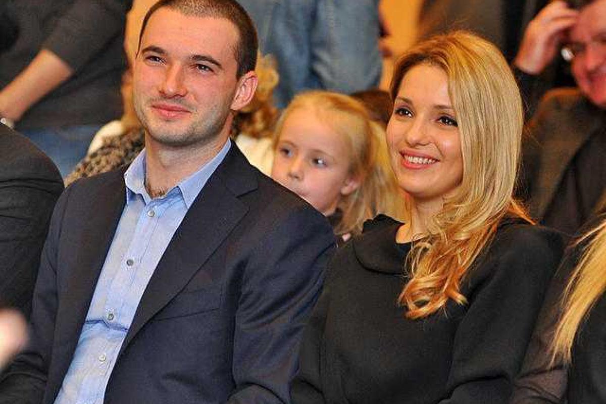 Дочь Тимошенко связала себя узами Гименея за высоким забором Дочь Тимошенко связала себя узами Гименея за высоким забором