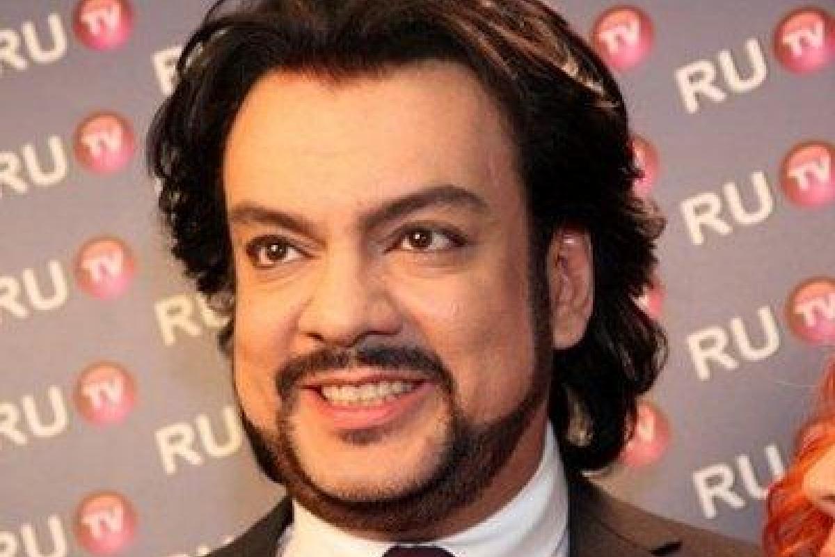 Российский поп-король поздравил подругу с днем рождения Российский поп-король поздравил подругу с днем рождения