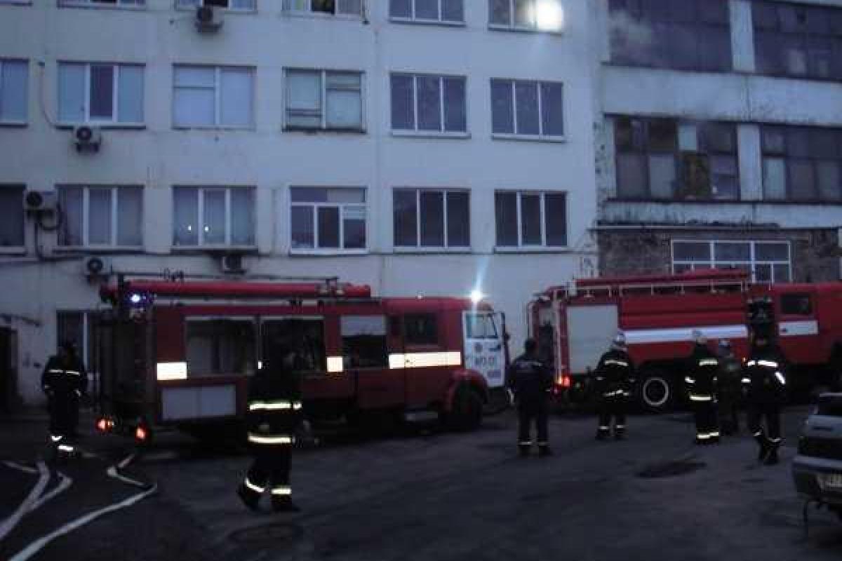 В Киеве во время пожара погибло 2 человека В Киеве во время пожара погибло 2 человека