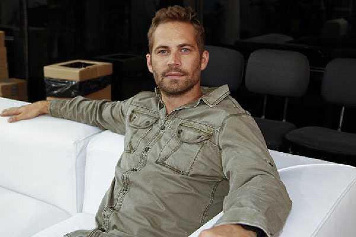 Отец звезды "Форсажа" требует от семьи "убийцы" сына долю в бизнесе Отец звезды "Форсажа" требует от семьи "убийцы" сына долю в бизнесе