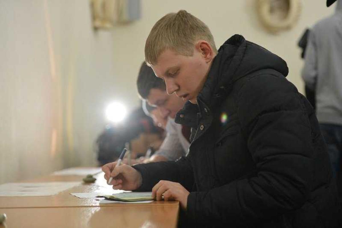 Прием документов в новую патрульную службу Киева продолжается Прием документов в новую патрульную службу Киева продолжается