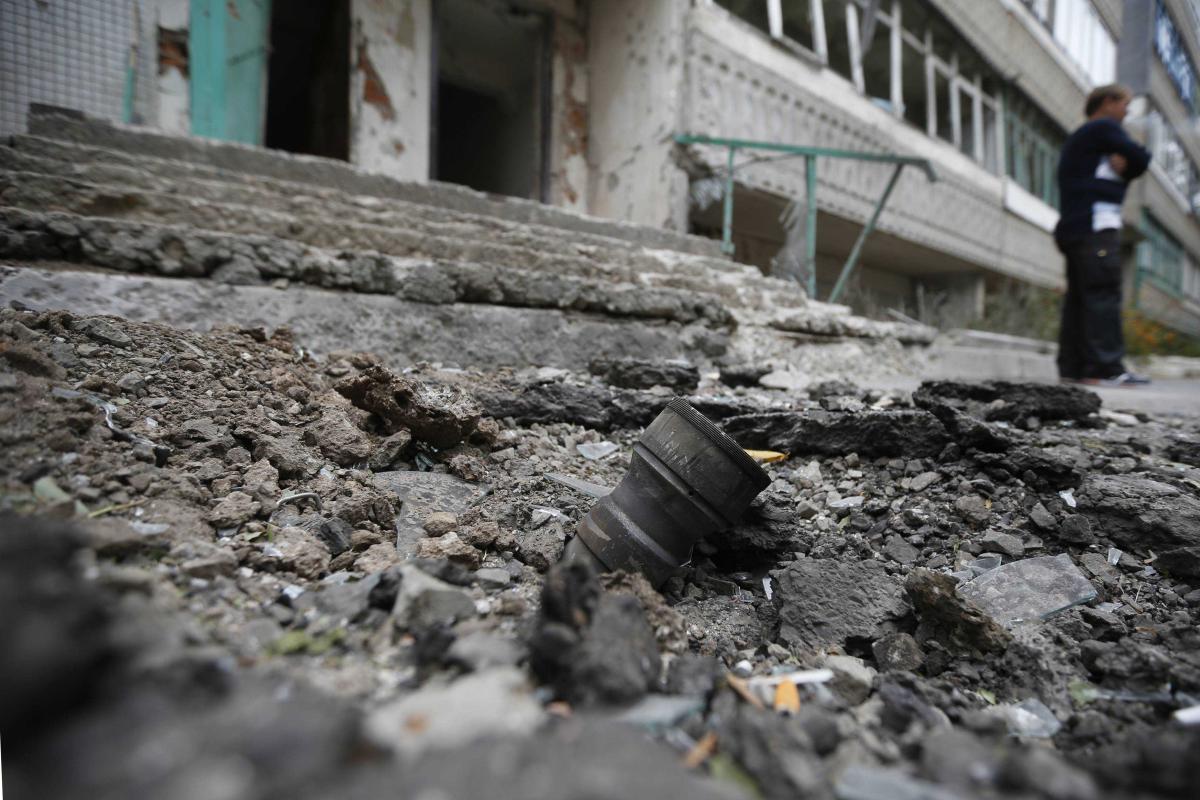 Жилые дома в Дебальцево попали под обстрел боевиков