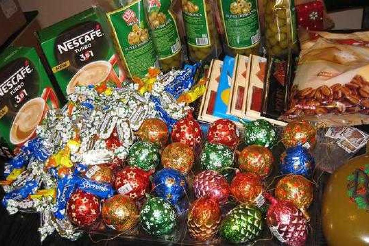 Праздничный стол на передовой устроят для бойцов на Рождественские праздники Праздничный стол на передовой устроят для бойцов на Рождественские праздники