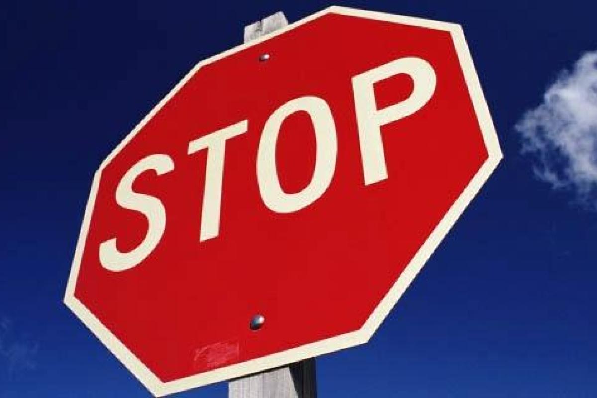 Движение рейсовых автобусов между Донецком и Мариуполем прекращено Движение рейсовых автобусов между Донецком и Мариуполем прекращено