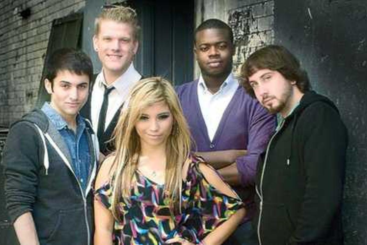 Рождественская колядка в исполнении группы Pentatonix пришлась по вкусу поклонникам Рождественская колядка в исполнении группы Pentatonix пришлась по вкусу поклонникам