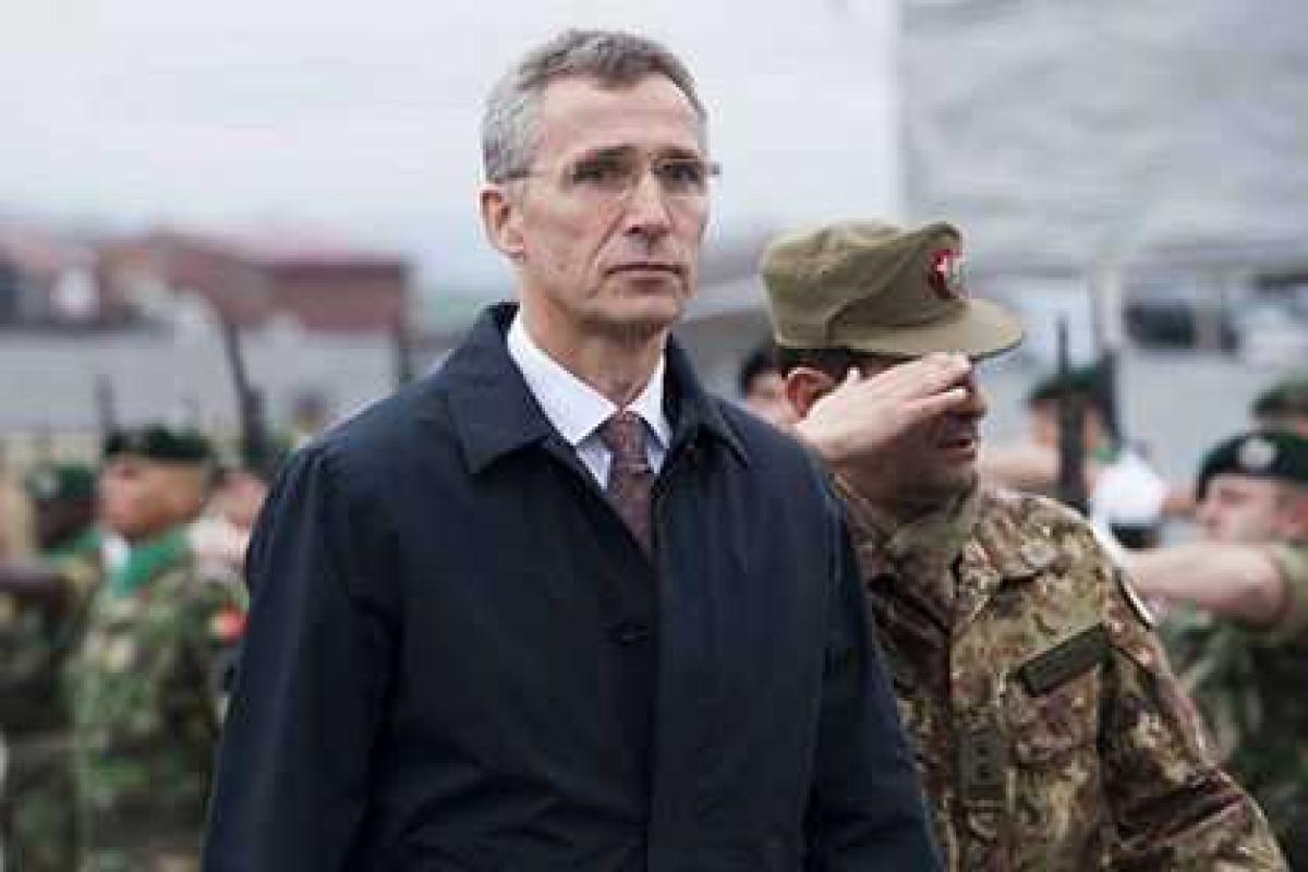 Столтенберг: единственные представители иностранных сил в Украине - российские войска