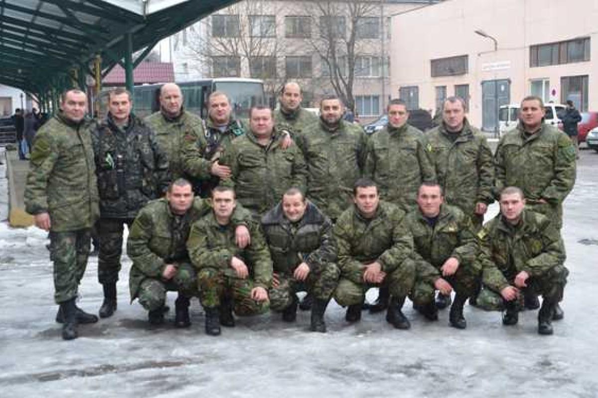 На Тернопольщине встретили милиционеров, которые находились в опасной командировке в зоне АТО На Тернопольщине встретили милиционеров, которые находились в опасной командировке в зоне АТО