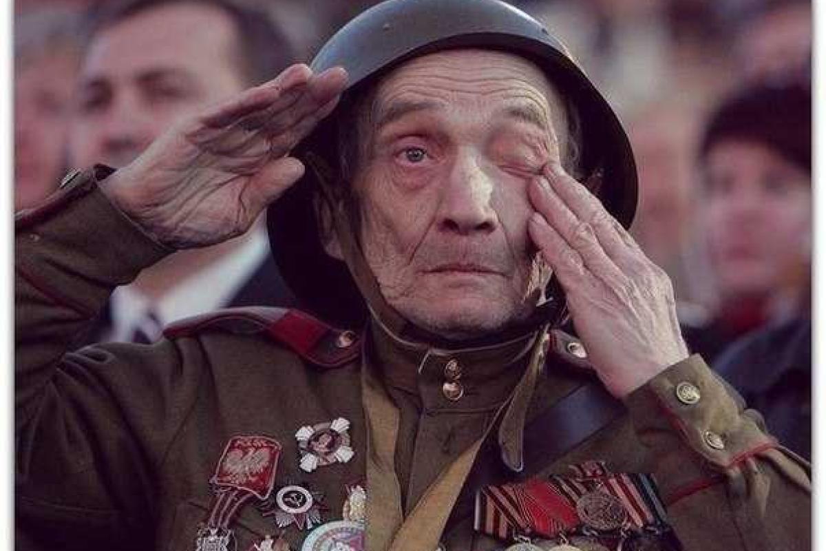 В Украине стартовал Всеукраинский семейный конкурс "Книга памяти моего рода"