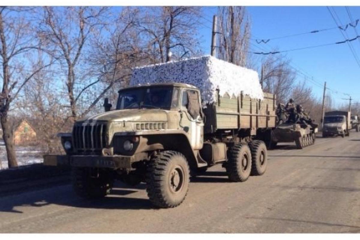 Полковник "Таран": Силы АТО полностью оставили Дебальцево. Я вышел последним Полковник "Таран": Силы АТО полностью оставили Дебальцево. Я вышел последним