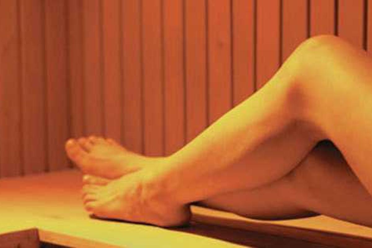 В Северодонецке милиция нагрянула в сауну-бордель В Северодонецке милиция нагрянула в сауну-бордель