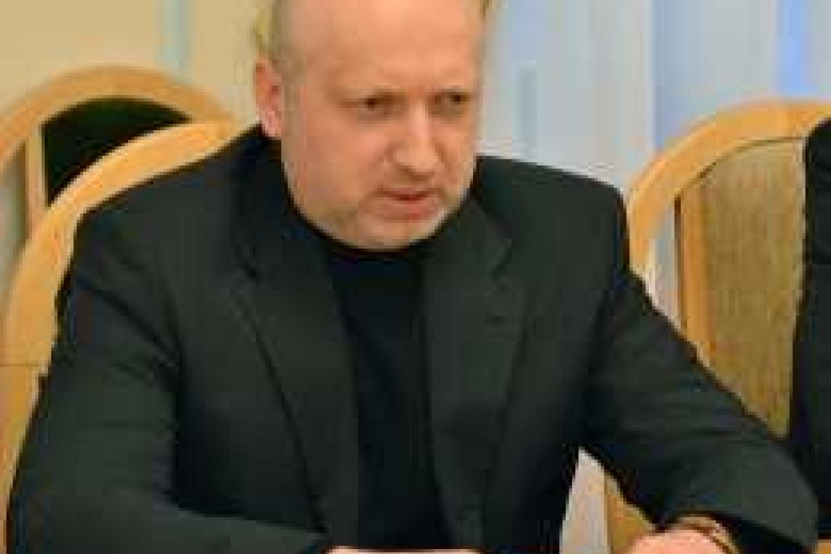 Турчинов: в результате спецоперации задержаны организаторы теракта в Харькове Турчинов: в результате спецоперации задержаны организаторы теракта в Харькове