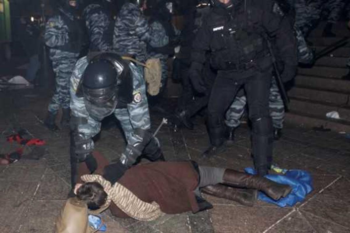 Генпрокуратура: Лица, причастные к разгону студенческого Майдана, полностью установлены