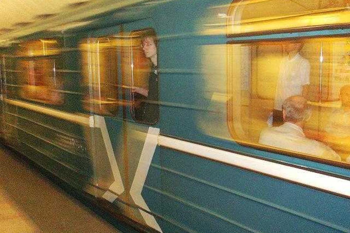 Киевский метрополитен ввел дополнительные меры для безопасной перевозки футбольных фанатов Киевский метрополитен ввел дополнительные меры для безопасной перевозки футбольных фанатов