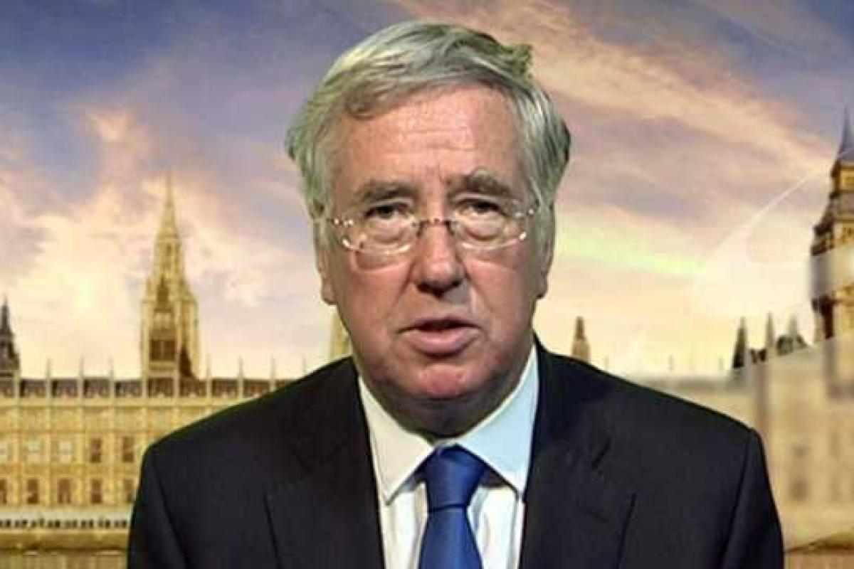 Британия решила помочь Украине нелетальным оружием и военными специалистами Британия решила помочь Украине нелетальным оружием и военными специалистами