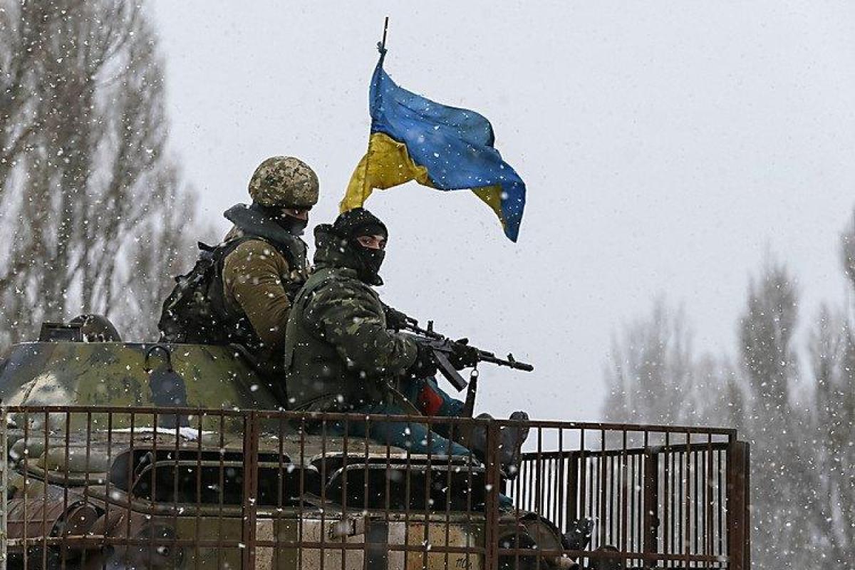 Минобороны: ВСУ отводят тяжелое вооружение