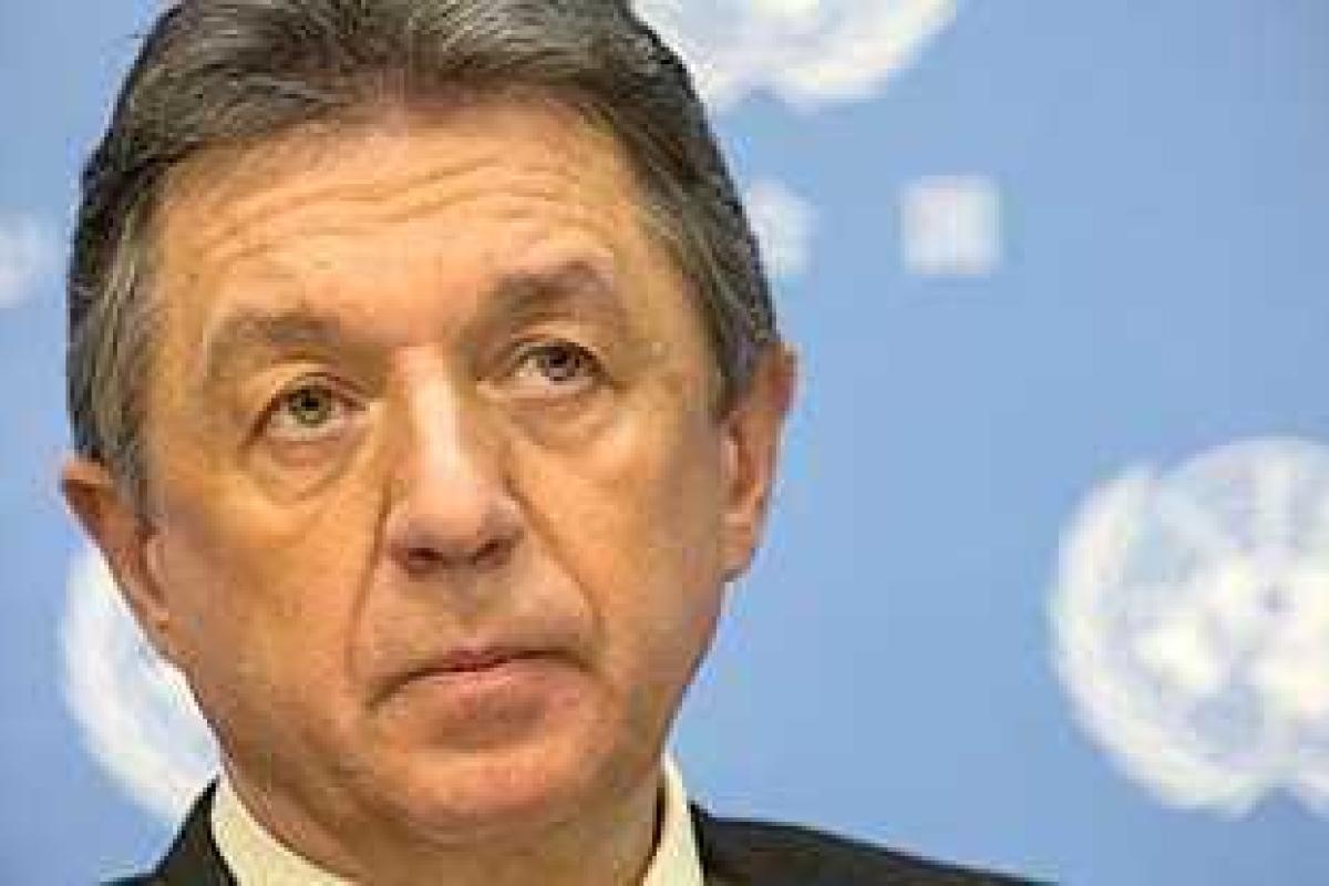 За время АТО погибло более полутора тысяч украинских бойцов и более 6 тыс. мирных граждан За время АТО погибло более полутора тысяч украинских бойцов и более 6 тыс. мирных граждан