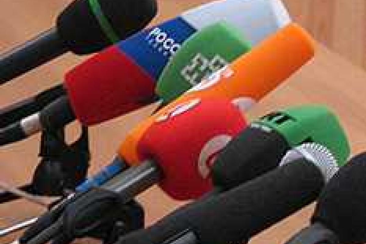 Около сотни журналистов из России отправились "вещать" на родину