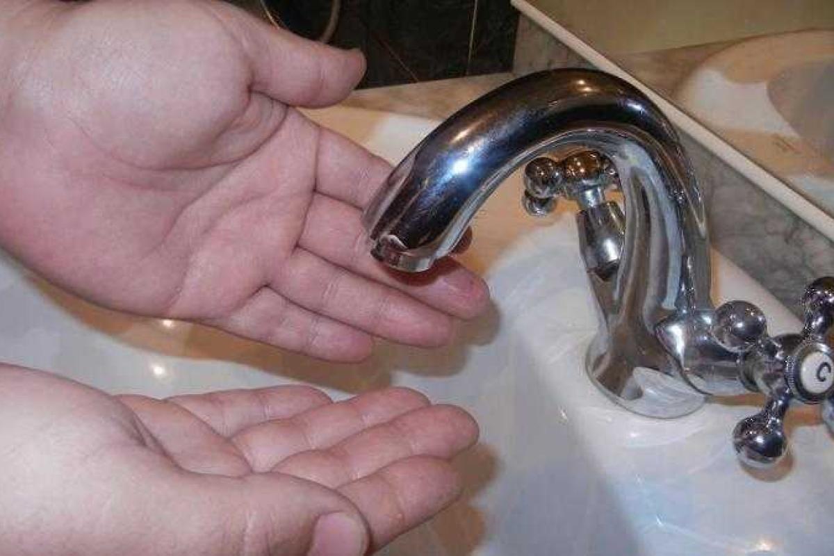 Непогода оставила жителей Донецка без водоснабжения