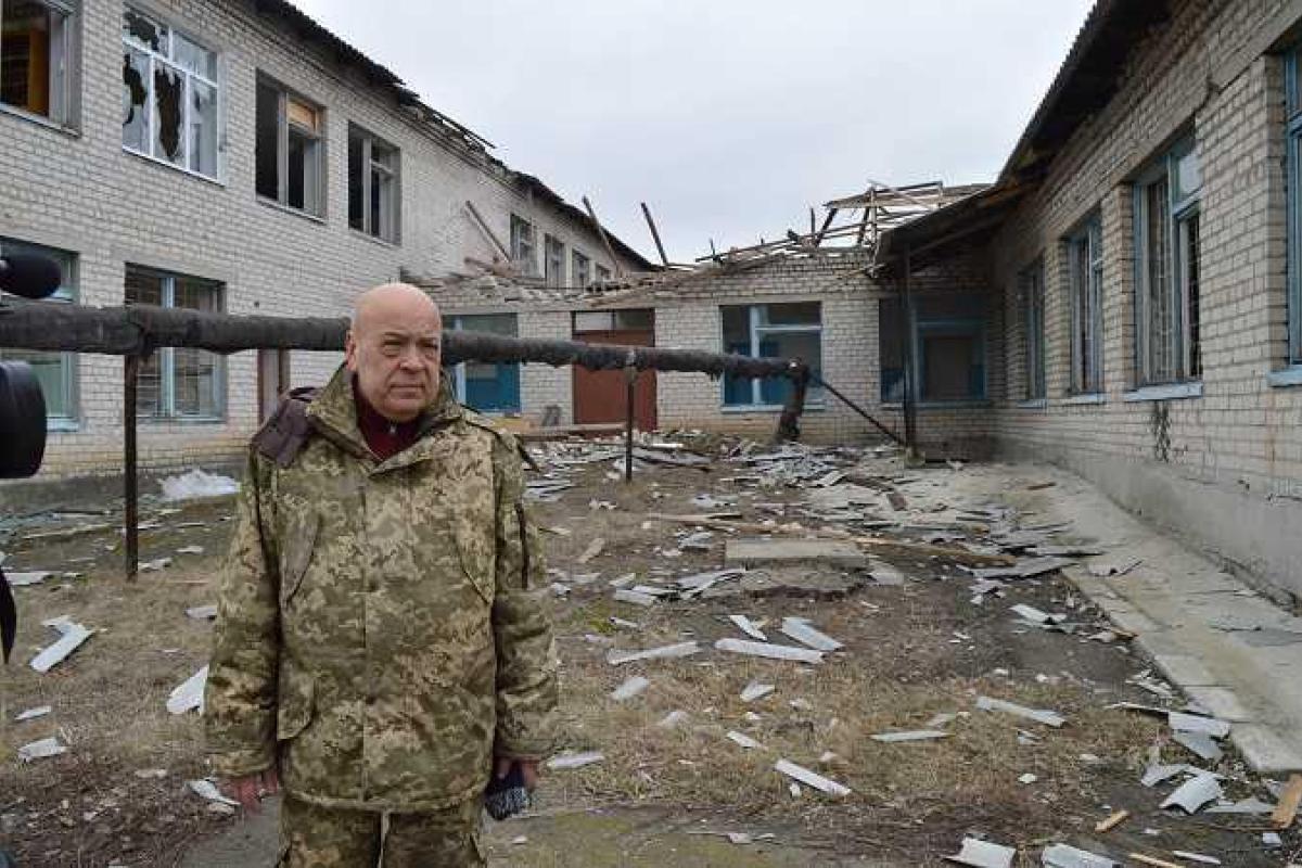 Боевики заставили детей Луганщины учиться в неприспособленных помещениях Боевики заставили детей Луганщины учиться в неприспособленных помещениях