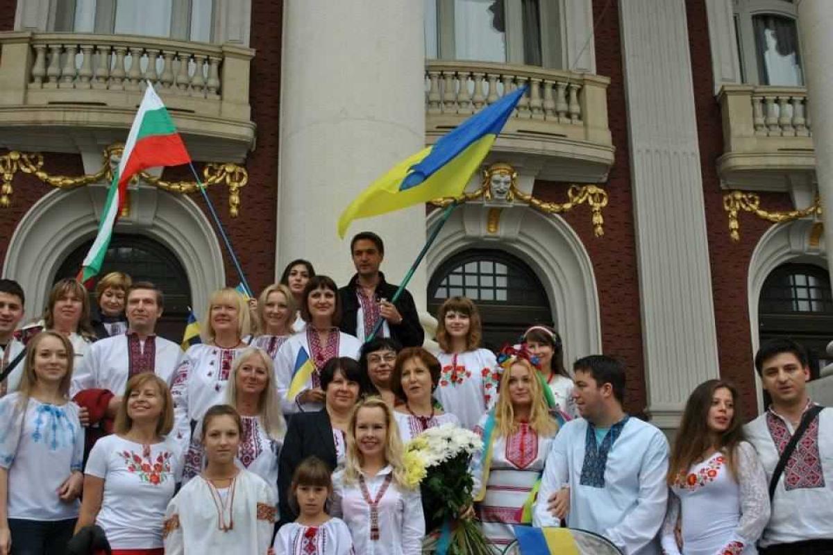 Оксана Юринец: на разных континентах мира, живет почти 20 миллионов украинцев Оксана Юринец: на разных континентах мира, живет почти 20 миллионов украинцев