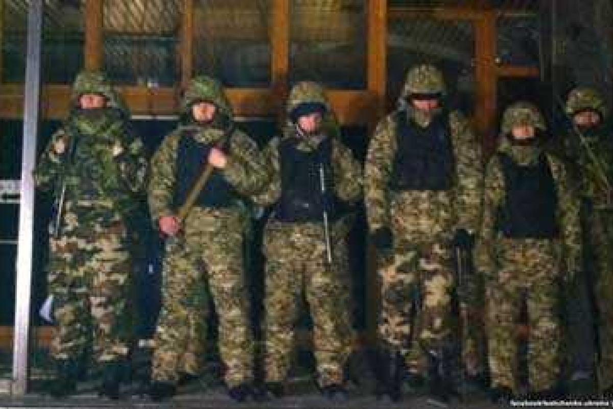 Юрий Луценко: Никто не собирается уничтожать частный бизнес Коломойского Юрий Луценко: Никто не собирается уничтожать частный бизнес Коломойского