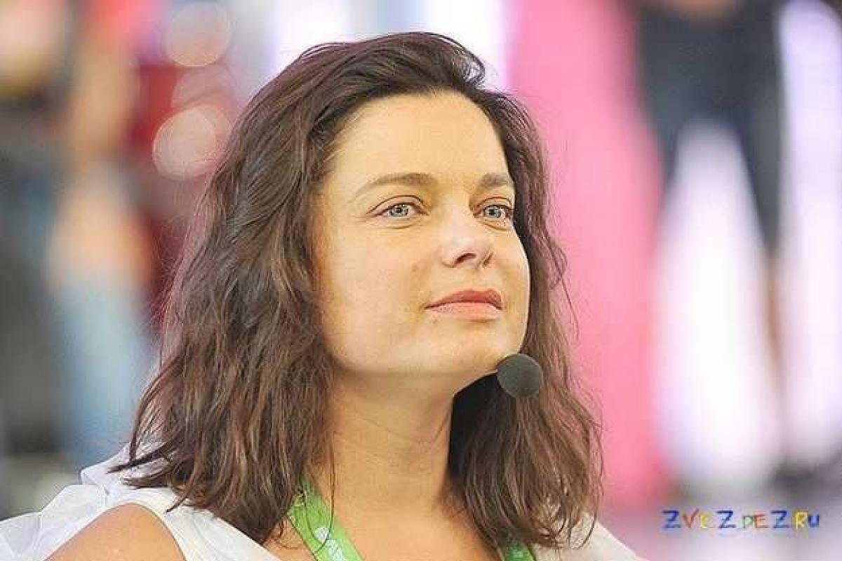 Непорядочные люди чуть не довели Наташу Королеву до депрессии Непорядочные люди чуть не довели Наташу Королеву до депрессии