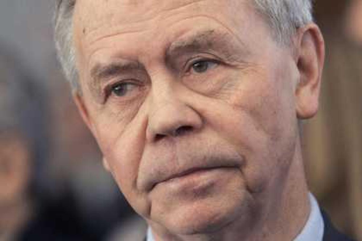 Известный российский писатель Валентин Распутин находится в коме Известный российский писатель Валентин Распутин находится в коме