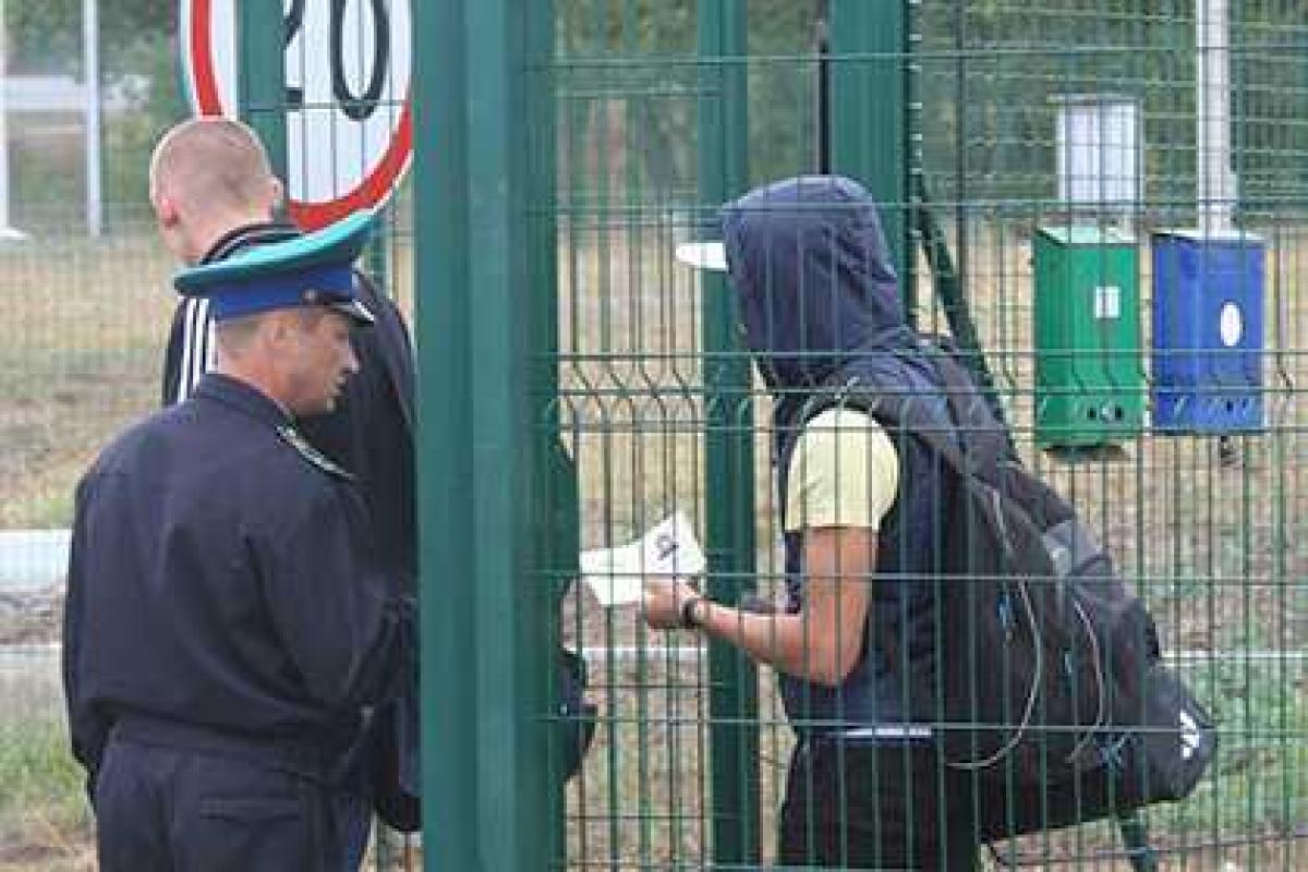 При въезде на неподконтрольные Украине территории, иностранцам ставят в паспорта штампы При въезде на неподконтрольные Украине территории, иностранцам ставят в паспорта штампы