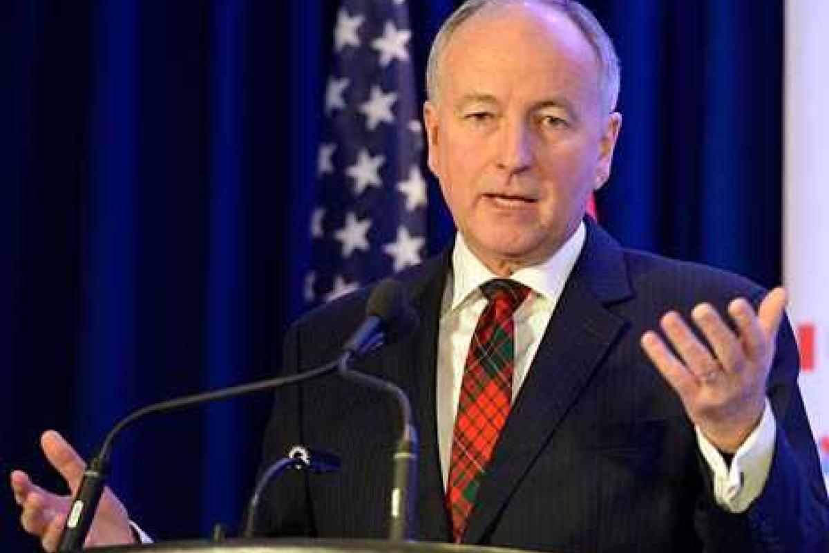 Роб Николсон: мы продолжим требовать от Кремля прекратить его грубую агрессию