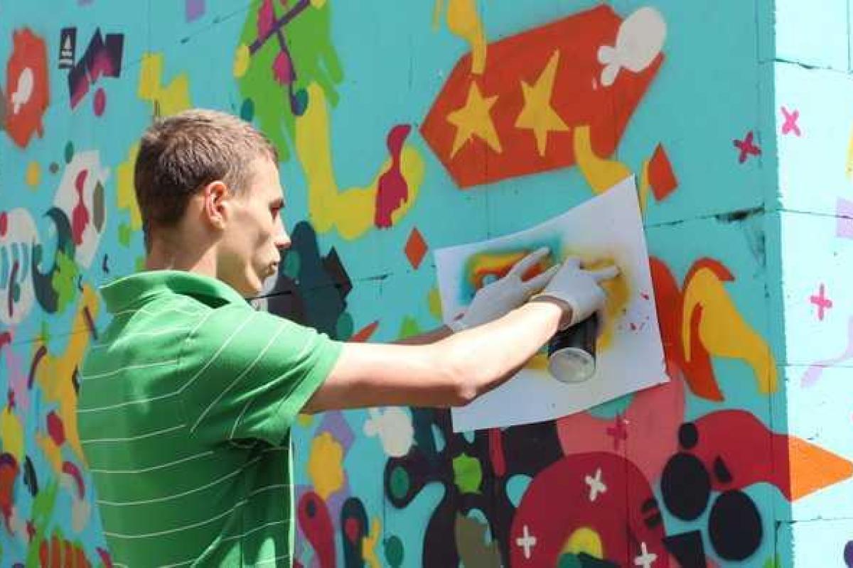 В Луганске стартовал конкурс граффити В Луганске стартовал конкурс граффити