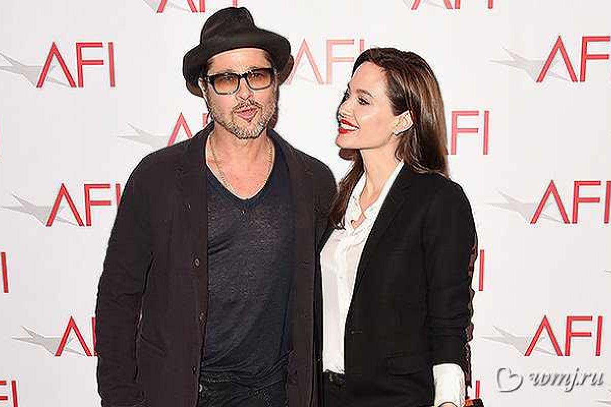 Красавчик Питт стал похож на пожилого учителя Красавчик Питт стал похож на пожилого учителя