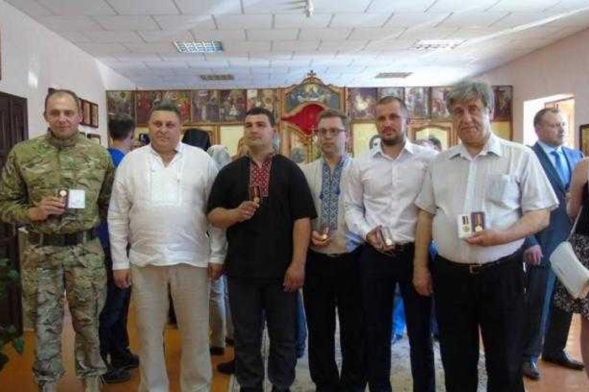 В Харькове состоялась церемония награждения волонтеров и бойцов АТО  В Харькове состоялась церемония награждения волонтеров и бойцов АТО