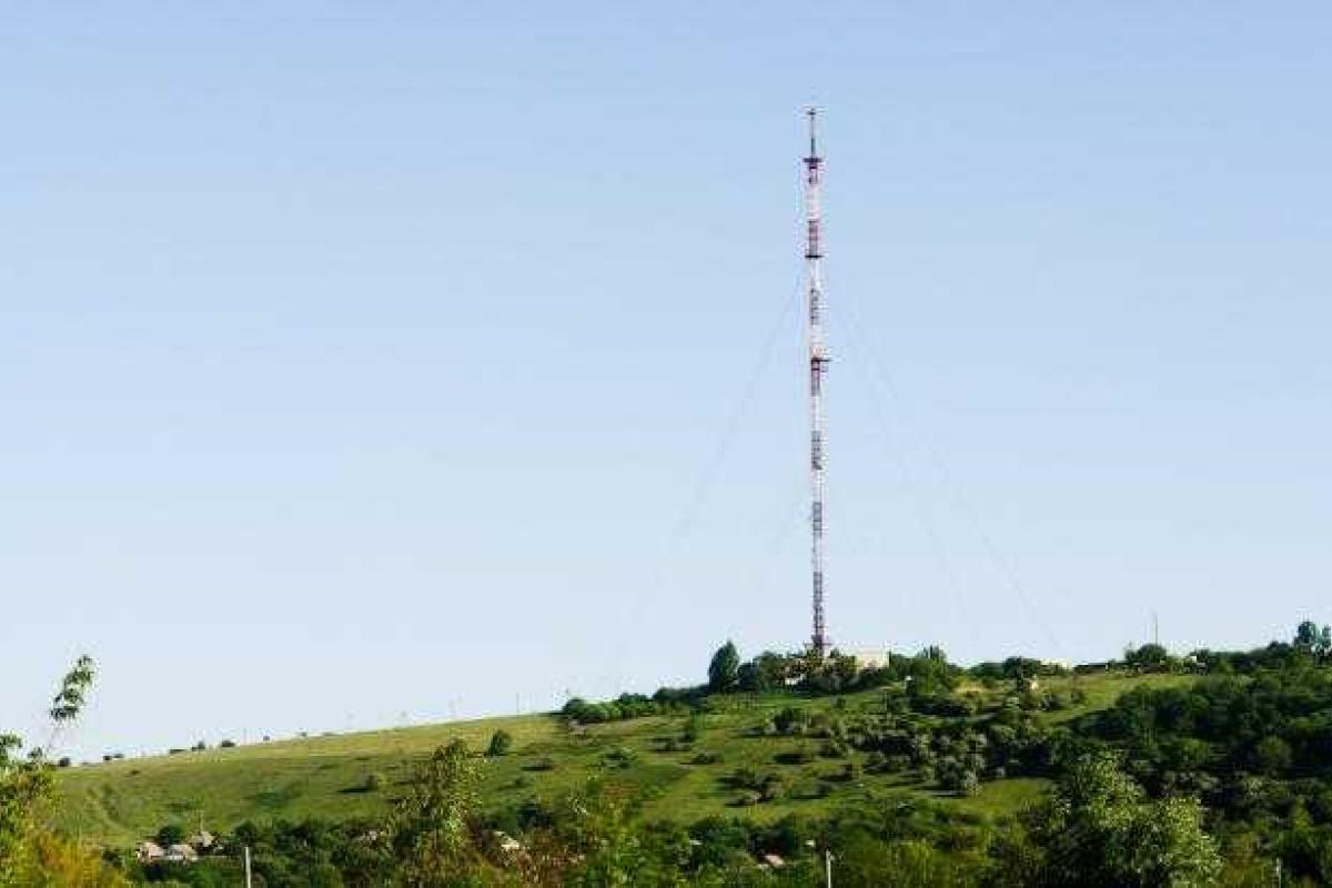 Восстановленная телебашня на горе Карачун начала свое вещание