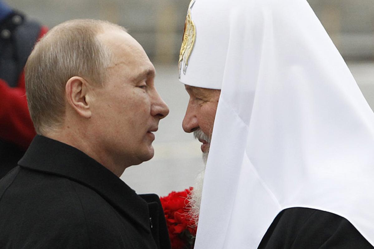 Мнение о позиции патриарха Кирилла: "вы, батюшка, или митру снимите, или портупею расстегните" Мнение о позиции патриарха Кирилла: "вы, батюшка, или митру снимите, или портупею расстегните"