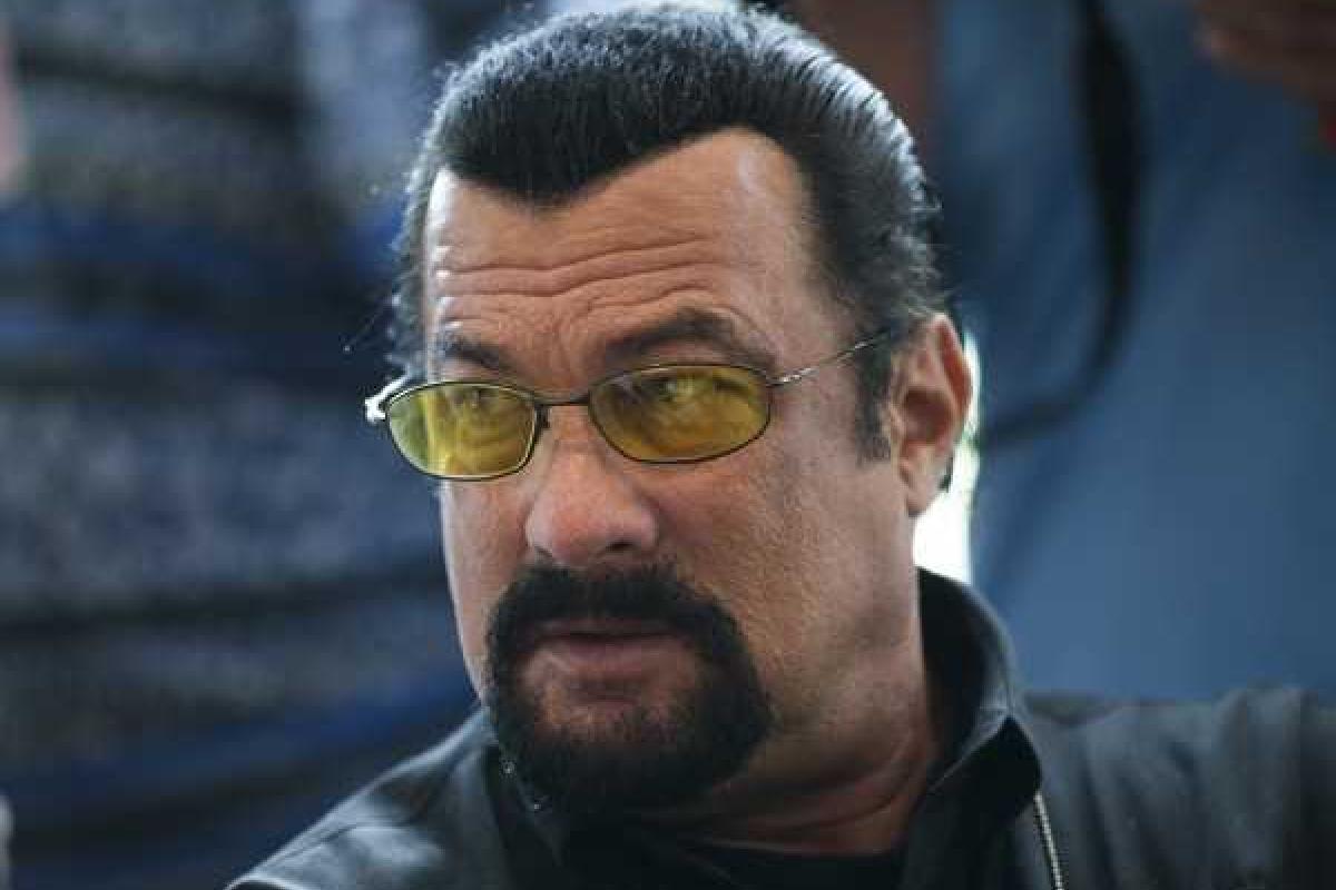 Известный голливудский актер изъявил желание лично послушать речь Путина на Красной площади