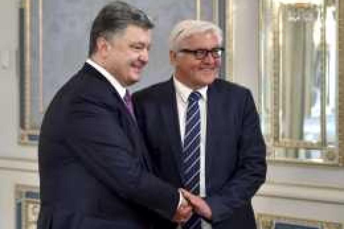 Порошенко на встрече со Штайнмайером обсудил ситуацию в Донбассе  Порошенко на встрече со Штайнмайером обсудил ситуацию в Донбассе