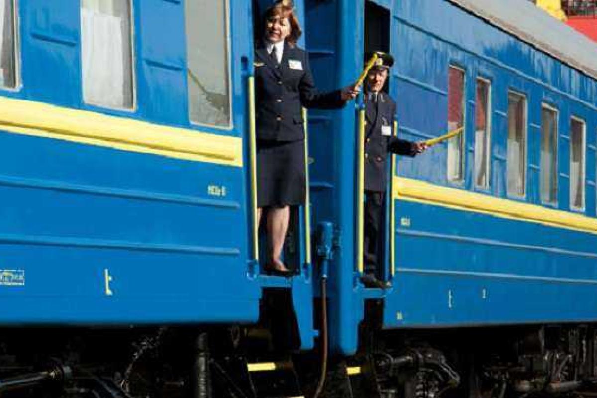 По маршруту "Киев - Ужгород" назначен дополнительный поезд